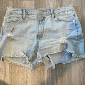 Light wash denim shorts 8/29R
